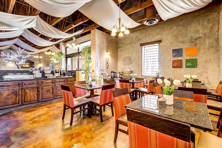 Breakfast area