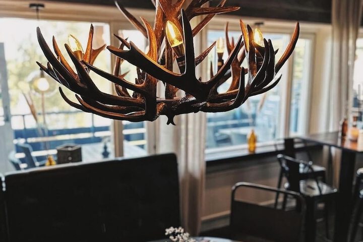 Dining 51 of 63