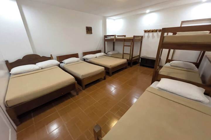 Room 14 of 72