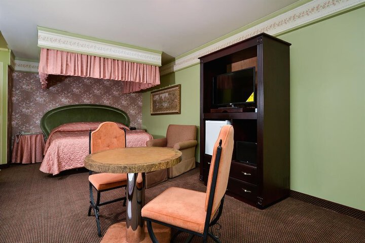 1 King Bed (78 of 80)