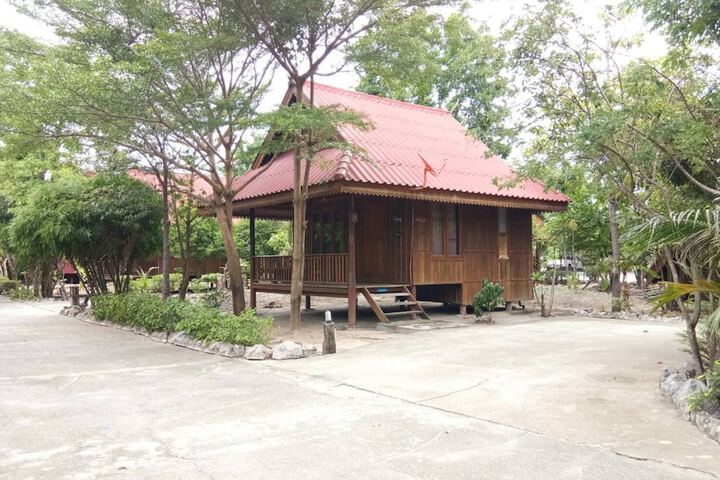 Hotel 5 of 25