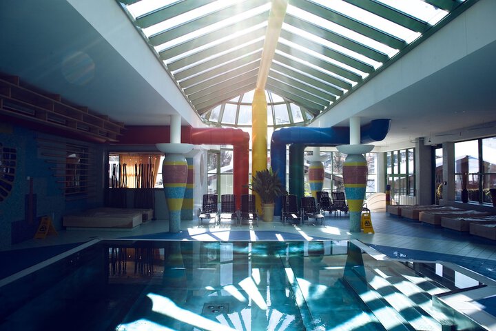Pool 68 of 115