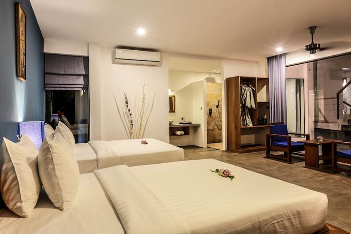 Room 17 of 180