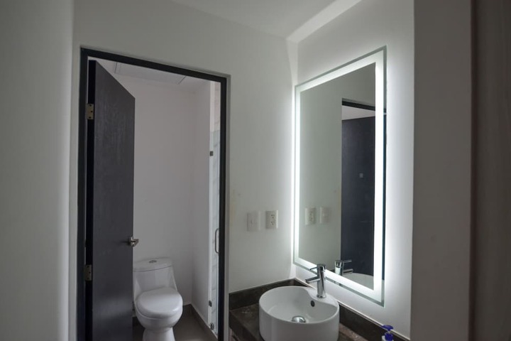 Room 208 of 270
