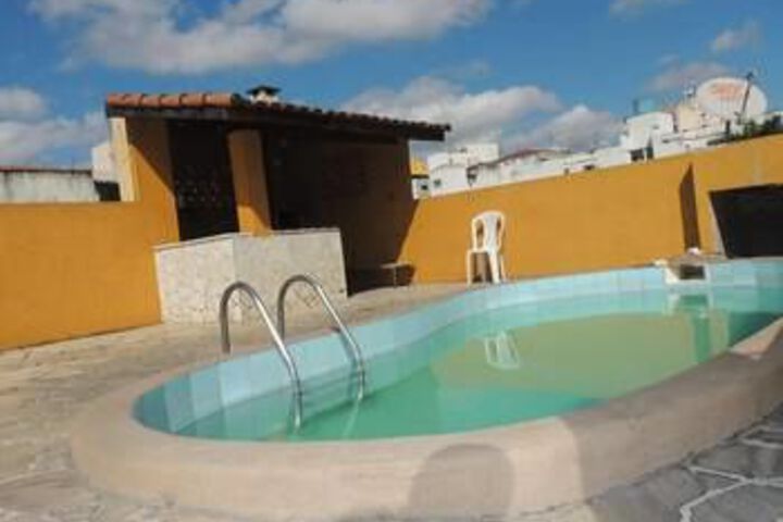 Pool 12 of 12