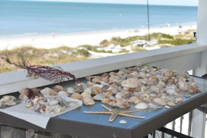 Beach 5 of 6