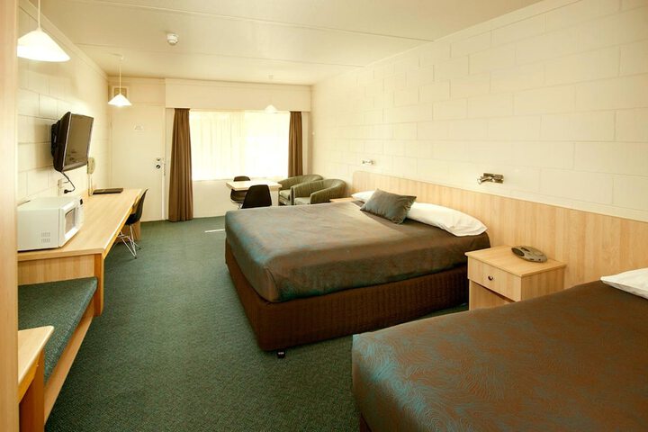 Room 3 of 35