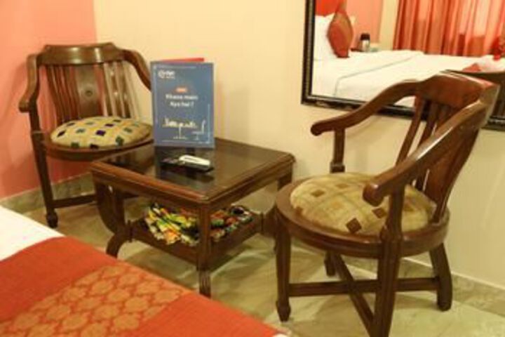 Room 16 of 20