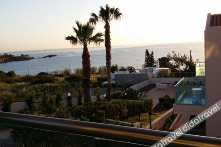Hotel 7 of 27