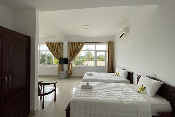 Room 15 of 73