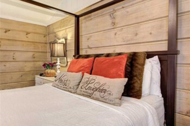 Room 44 of 54