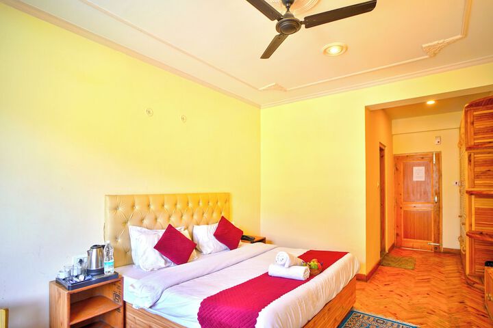 Room 15 of 61