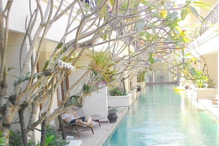 Hotel with Pool