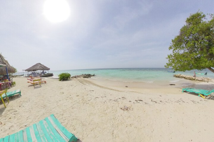 Beach 17 of 28