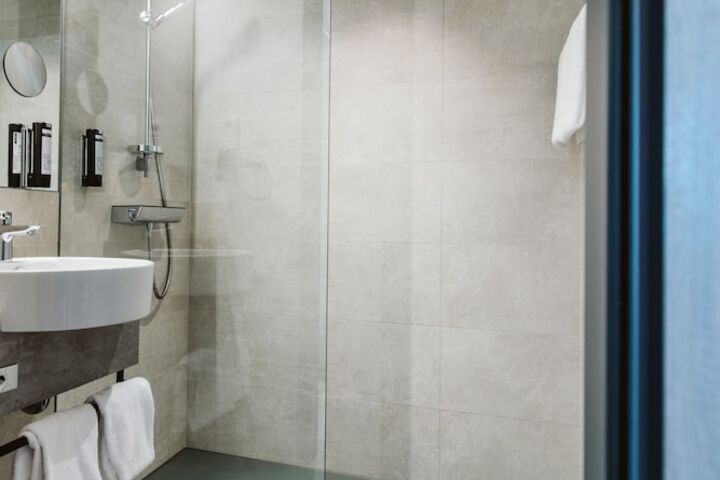Clean Restrooms