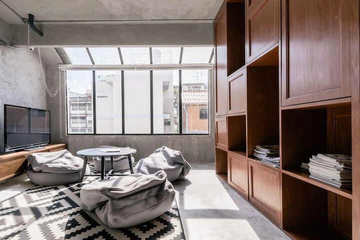 Room 10 of 45