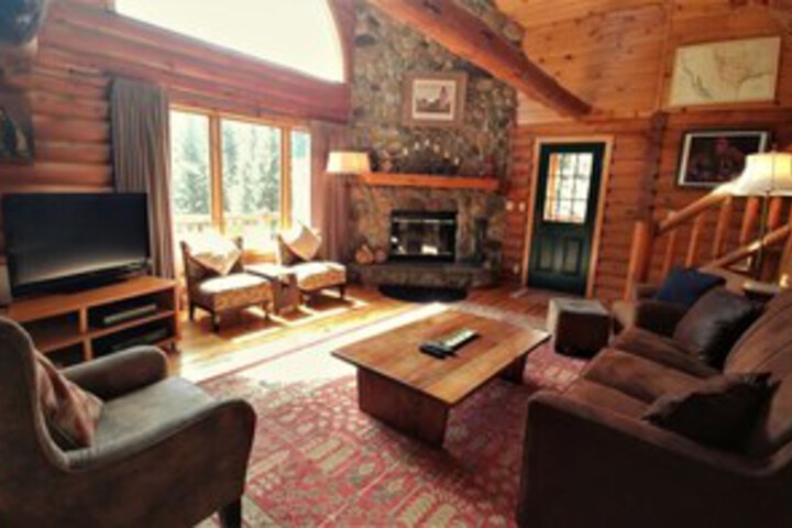 River_chant_lodge
