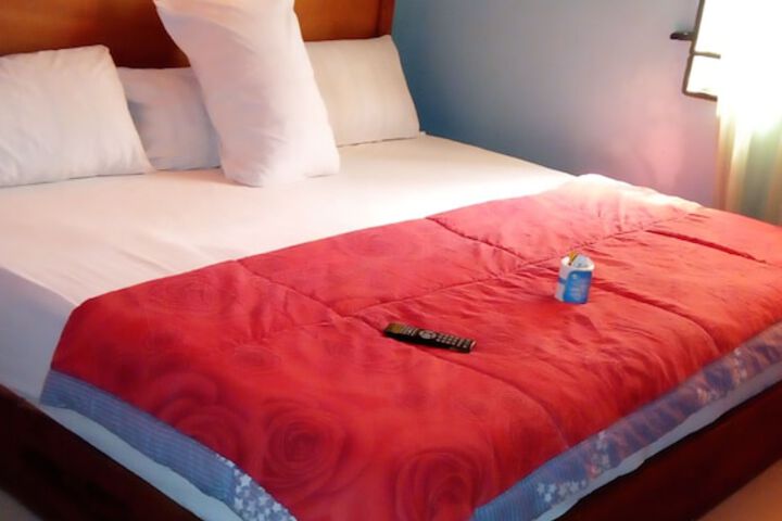 Room 18 of 42