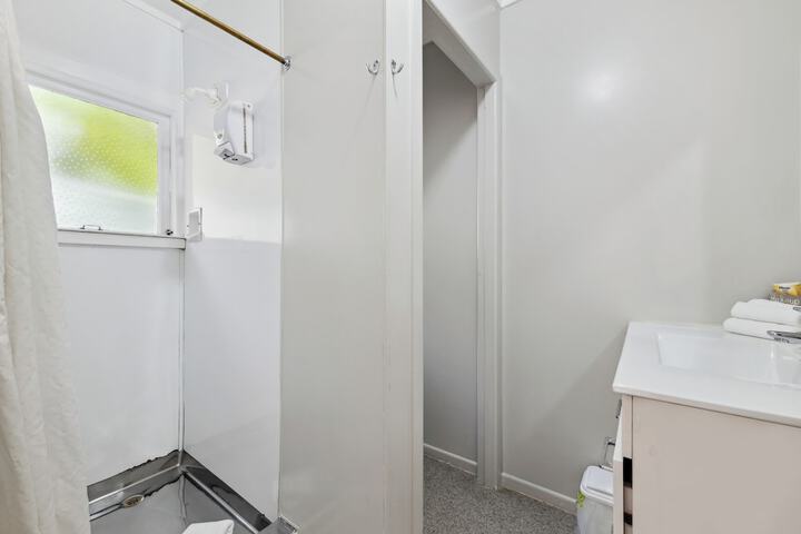 Room 44 of 72