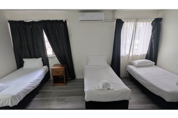 Room 35 of 52