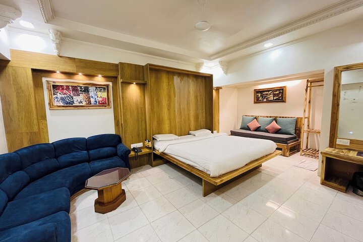 Room 40 of 69