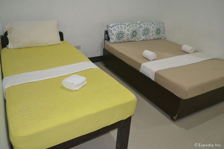 Room 19 of 40