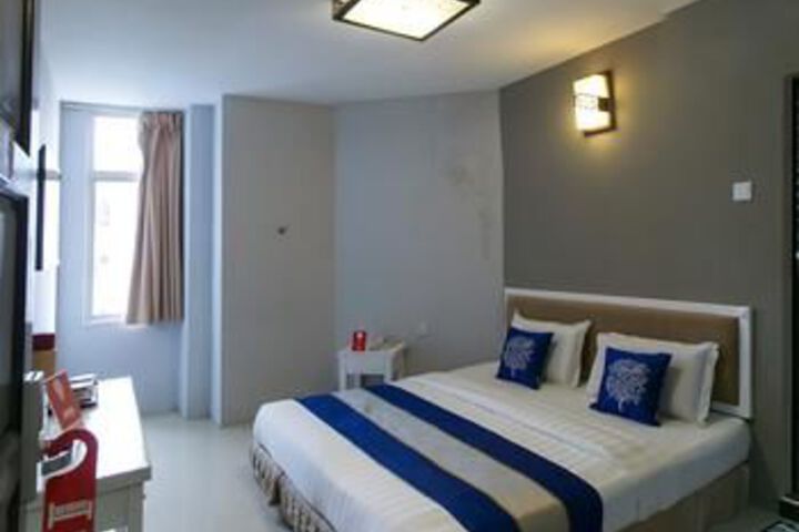 OYO 181 Indigo Hotel Manjalara