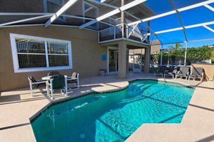 Pool 29 of 36