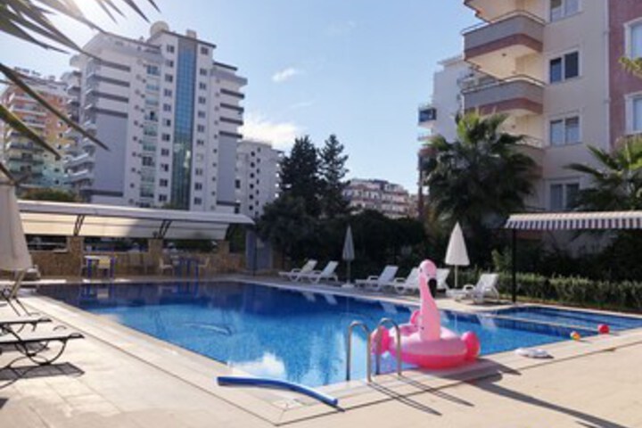Pool 13 of 44