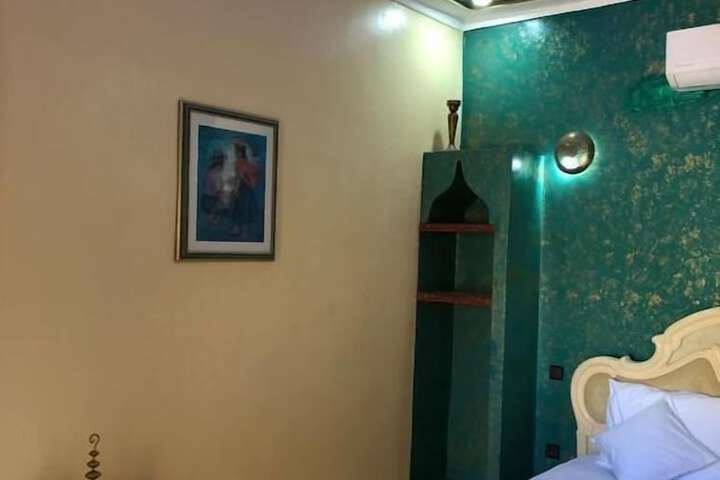 Room 19 of 96