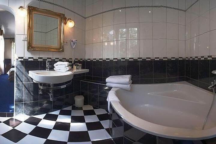 Bath Amenities