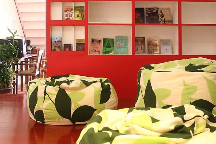 Hotel Interior 4 of 128