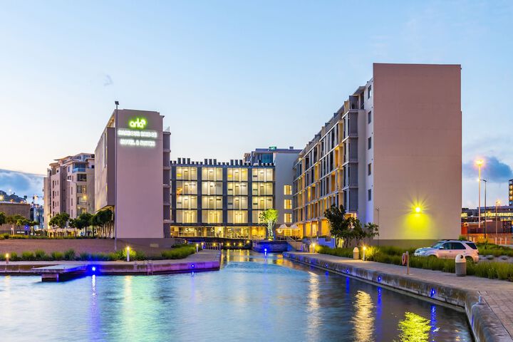 Hotel 70 of 77