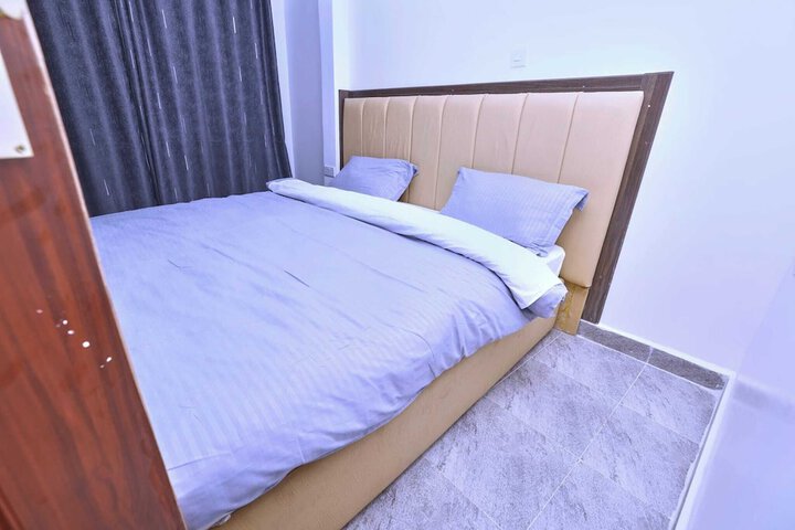 Room 11 of 51