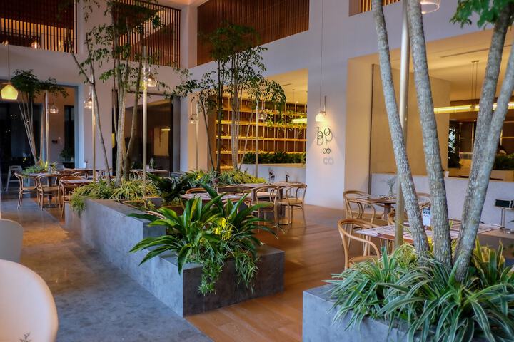 Breakfast area