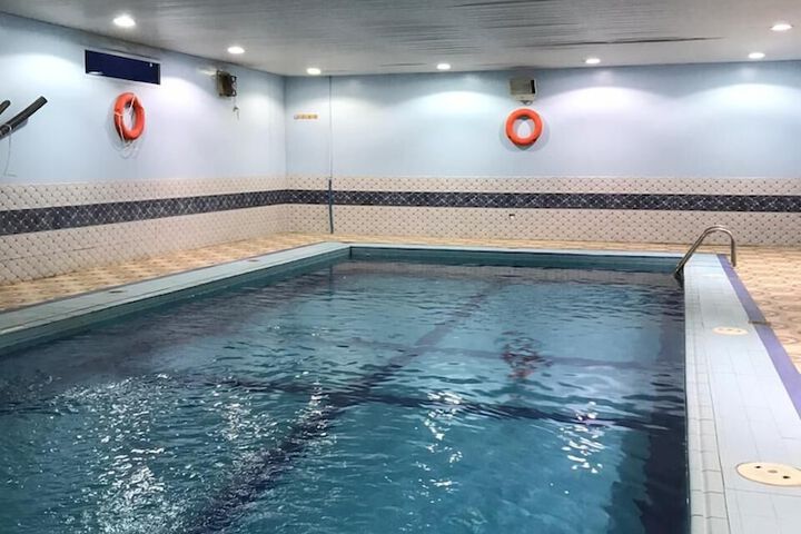 Pool 39 of 60