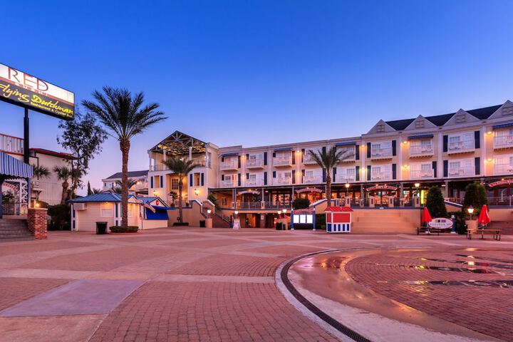 Front of property - evening/night