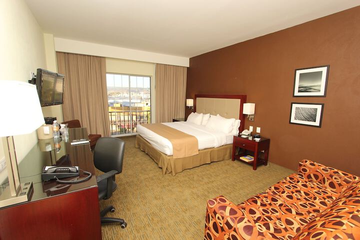 Room 15 of 150