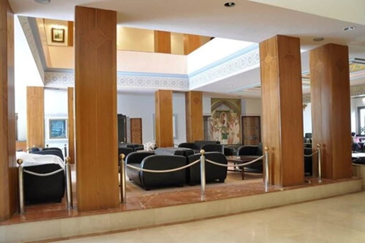 Guest Lobby