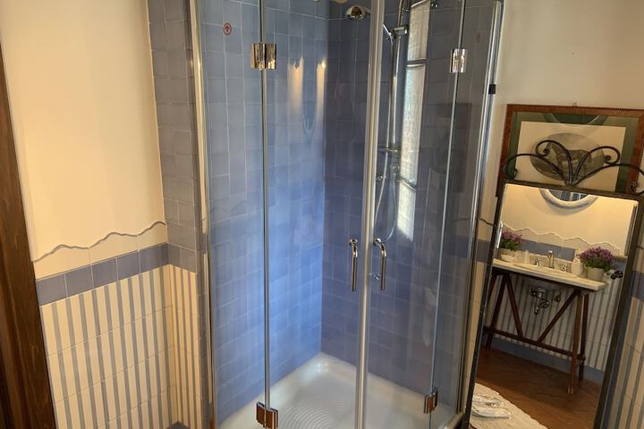 Bath Photo