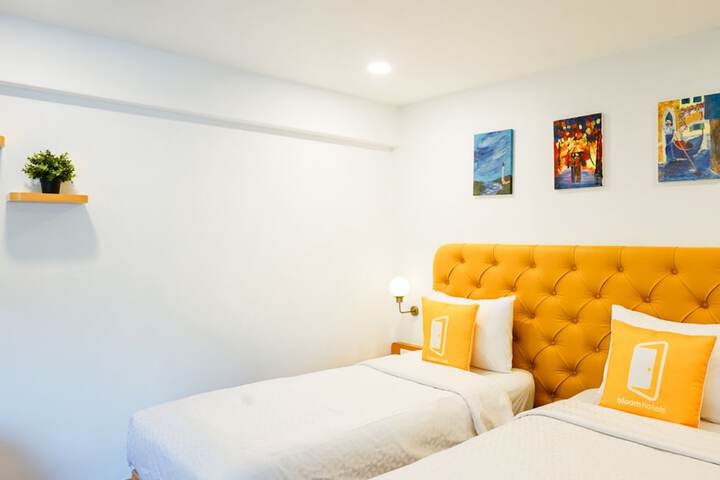 Room 16 of 42