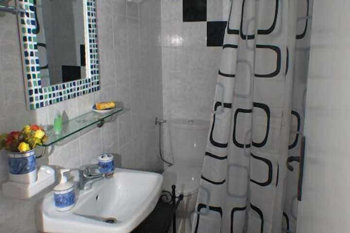 Room 25 of 31