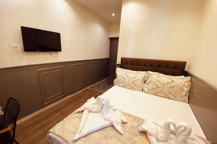 Room 15 of 75