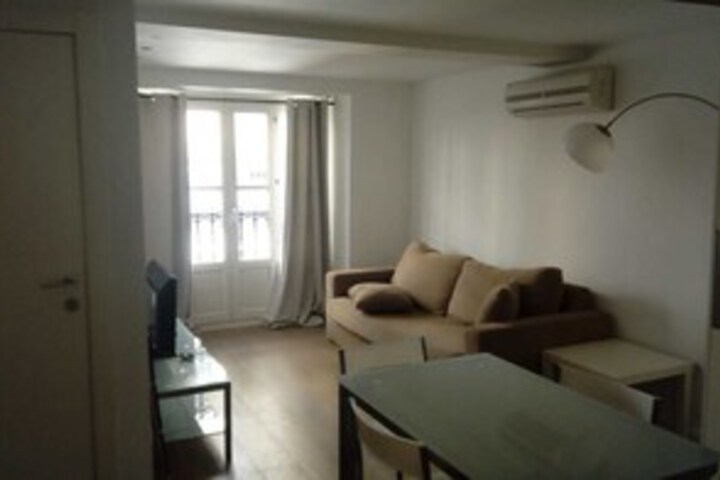 Room 16 of 49