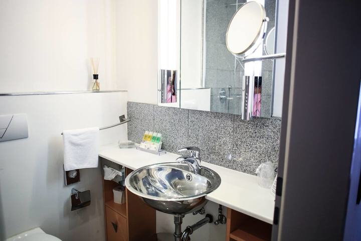 Clean Restrooms