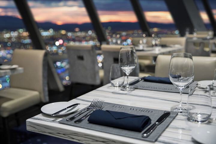 Dining 126 of 178