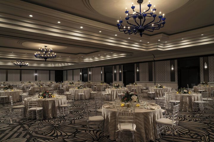 Banquet hall