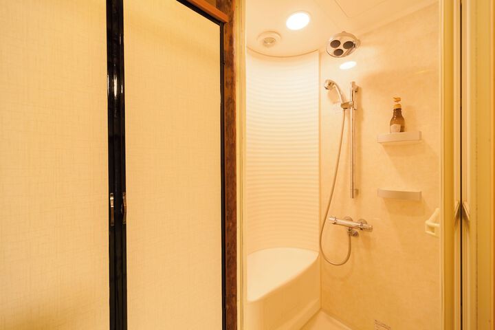 Room 12 of 56
