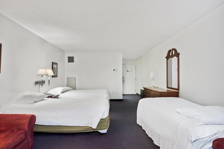 Room 2 of 21