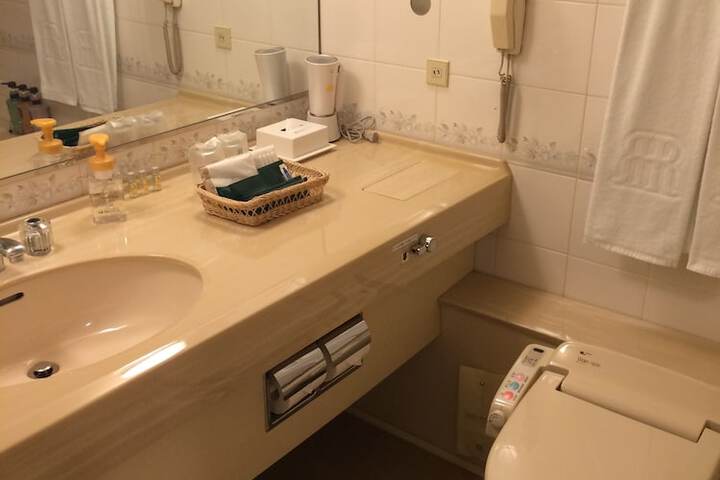 Bath Amenities